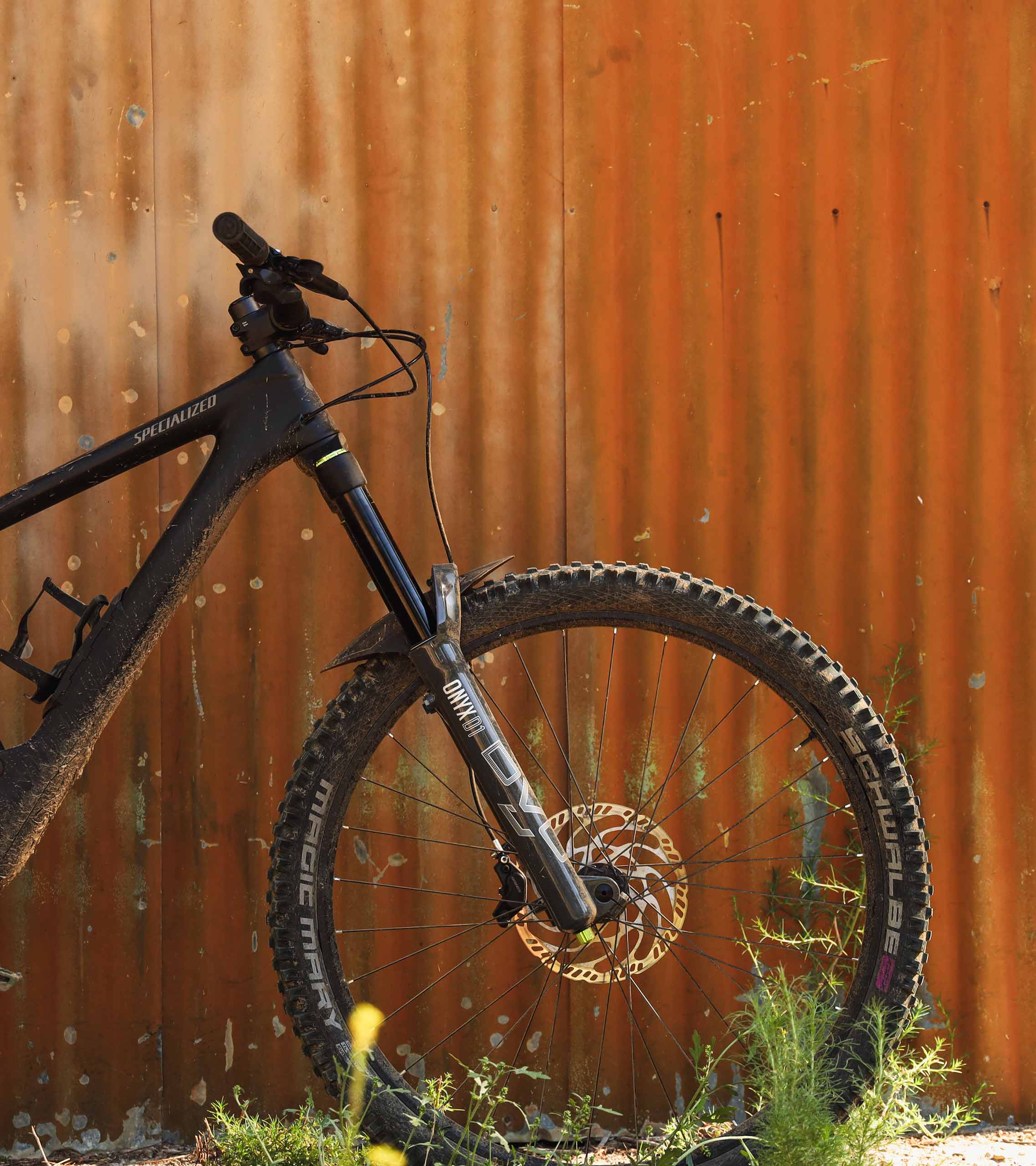 Onyx discount mountain bike